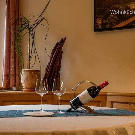 רויטה Gori Boutique Apartments - Tirol מראה חיצוני תמונה